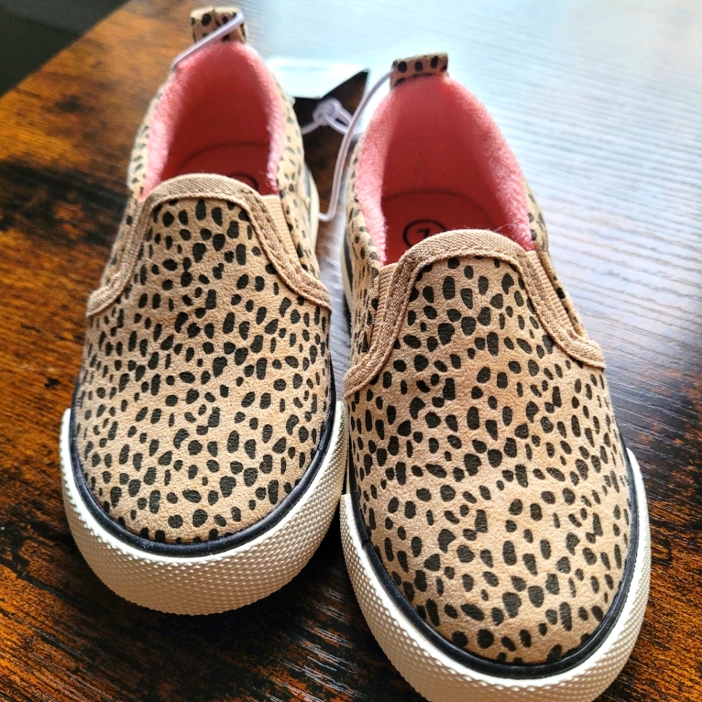 Toddler casual shoes